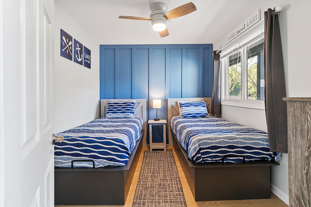 _0002_twin room